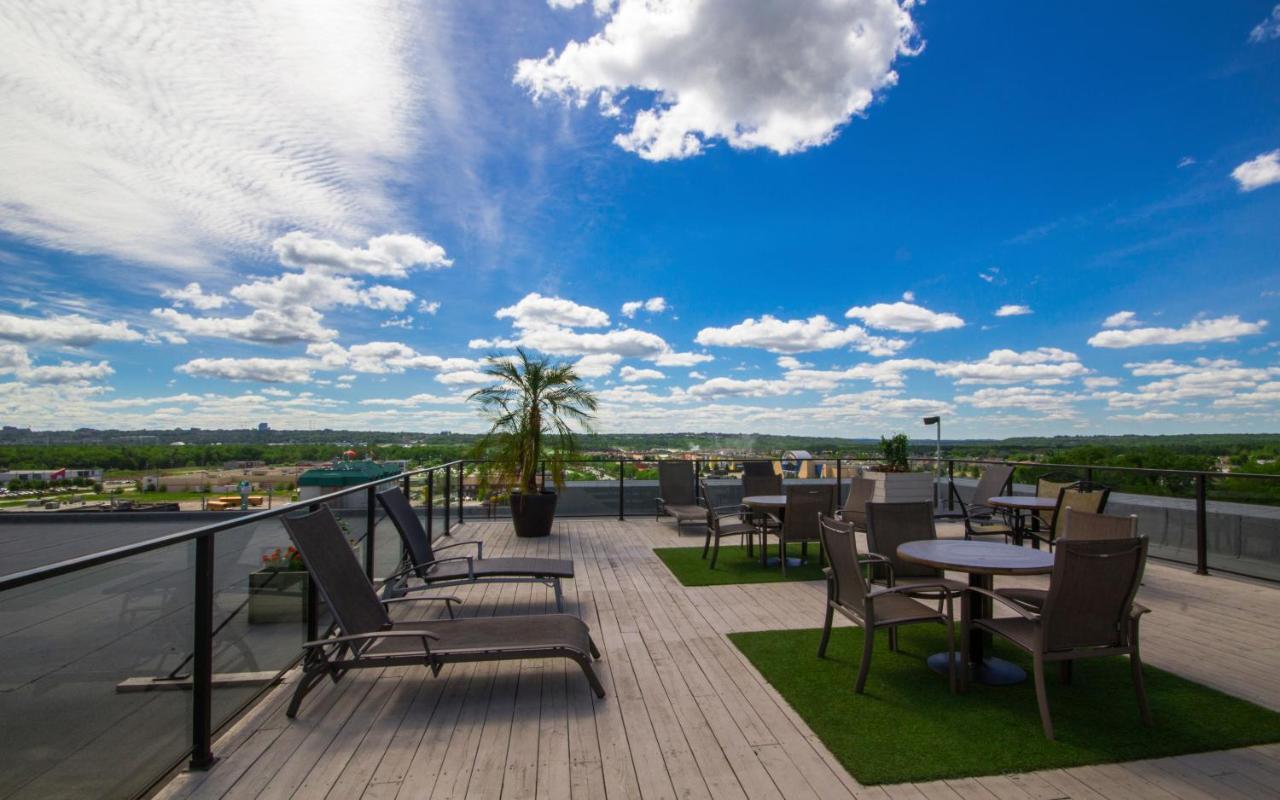 Hotel Must Aeroport De Par Jaro 4*